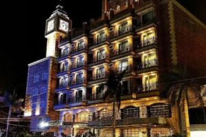 MONICA CIRILO V.I.P. 5 ESTRELLAS