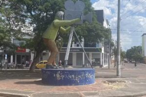 Monumento camar&oacute;grafo Girardot cundinamarca