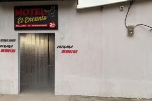 Motel El Encanto