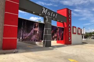 MOTEL EXTASIS