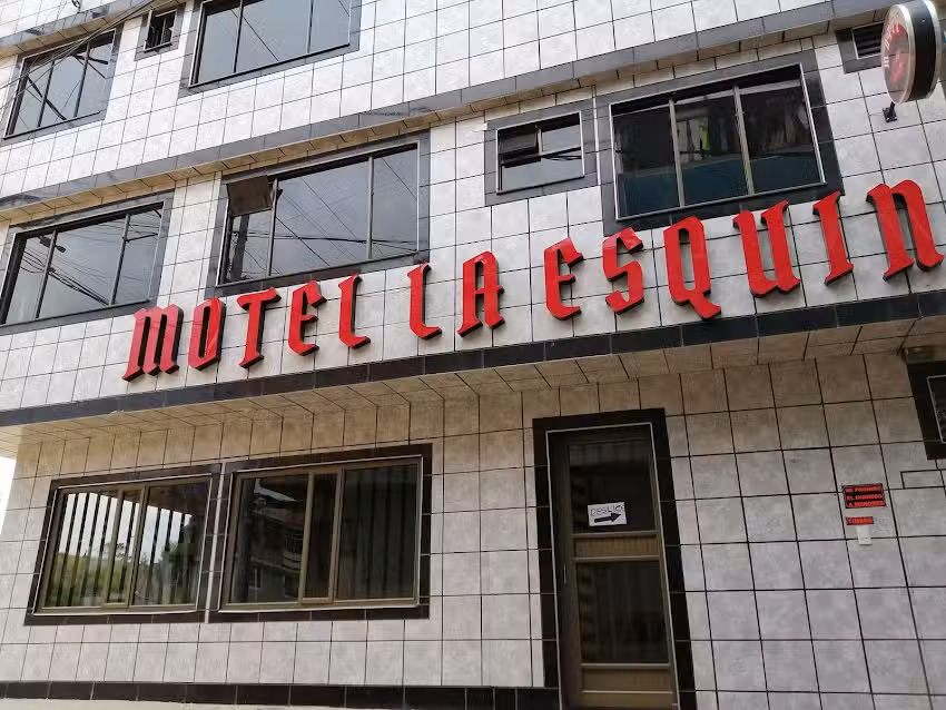 Motel La Esquina