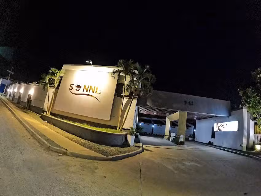 Motel Sonn&eacute; Menga