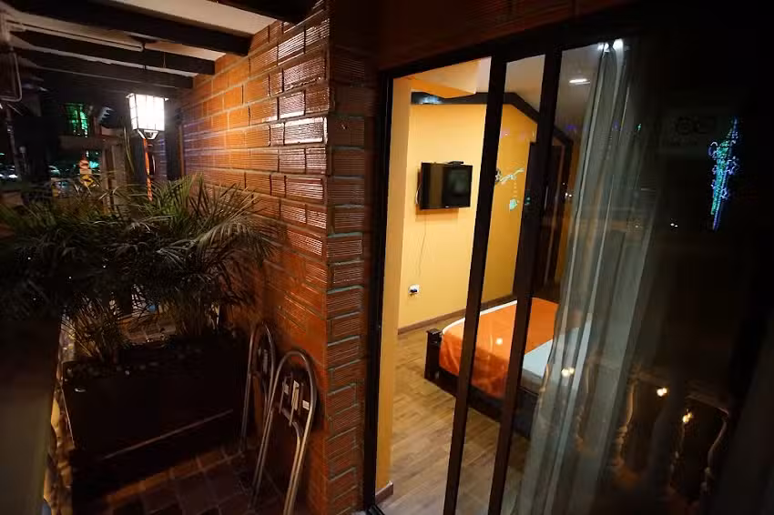 overlook Hostal