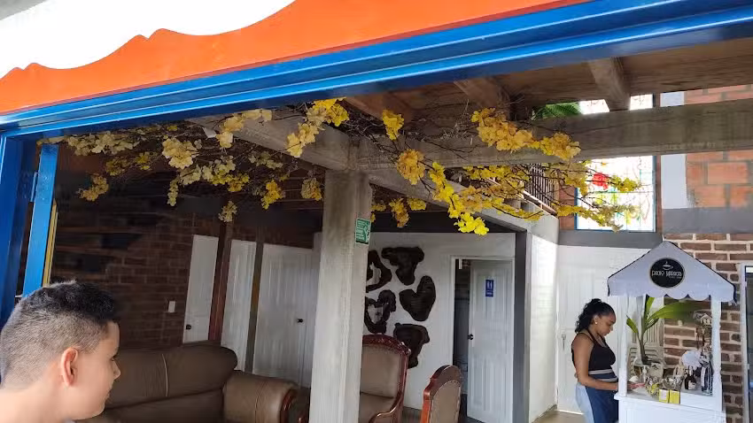 Pacho Maracas Hospedaje y Caf&eacute; Bar