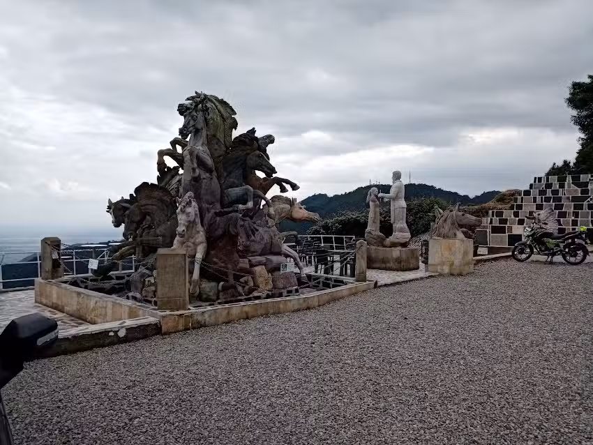 Parador Tur&iacute;stico Villa Laura