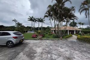 Parcela la Fortuna Mesa de los santos