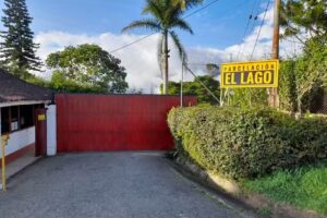 Parcelaci&oacute;n El Lago