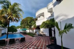 Paris Soleil Hotel y Caba&ntilde;as Campestres