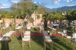 Pe&ntilde;a&rsquo;s Club House