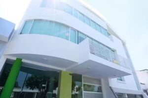 POMPATAO Apartamentos y Suites