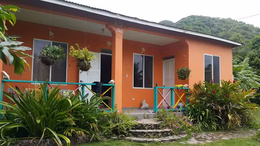 Posada Bertons Place