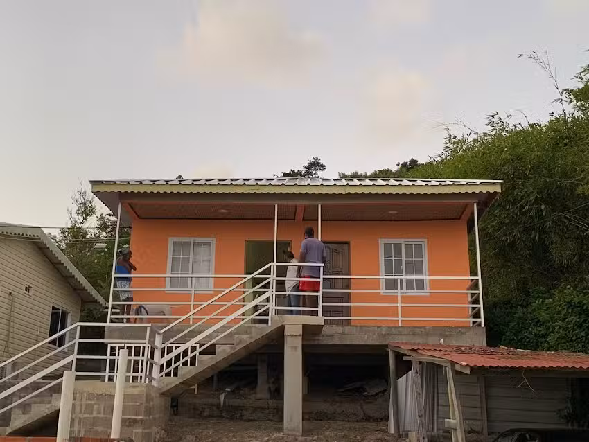 POSADA BLUE WAVE VIEW