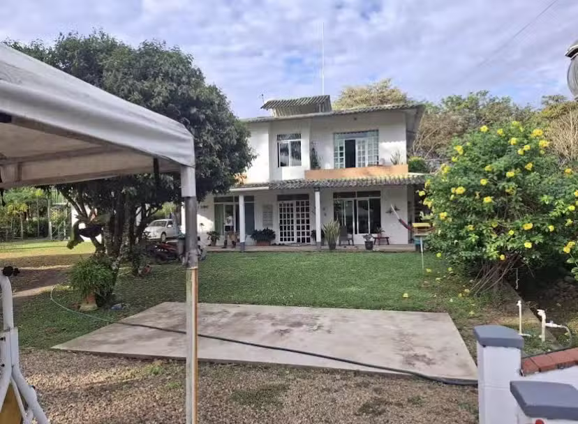 Posada &ndash; La Esmeralda