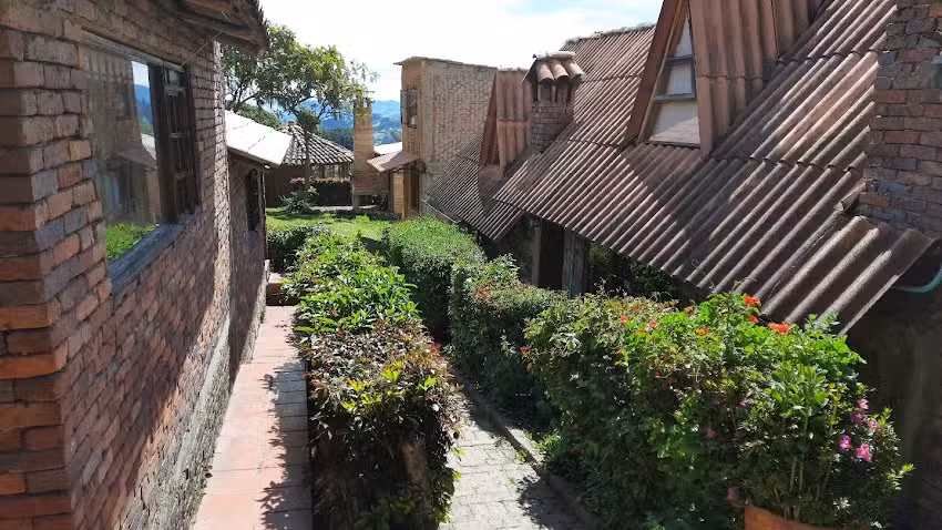 REFUGIO AMBIENTAL CABA&Ntilde;AS GUAIA