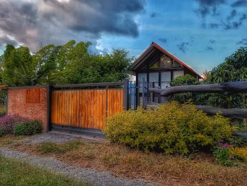 Refugio del Guayac&aacute;n