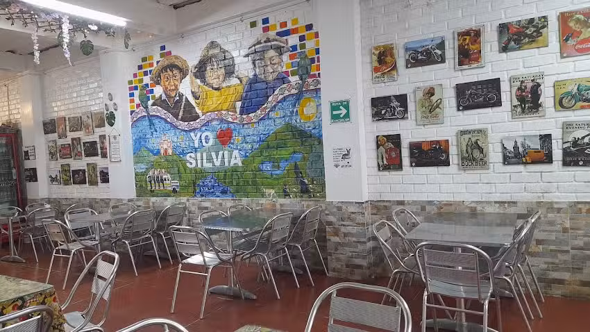 Restaurante Silvia Cauca Mata Hambre / Cenadero Ambros&iacute;a