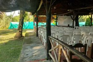 Restaurante y Club de Pesca El Lago