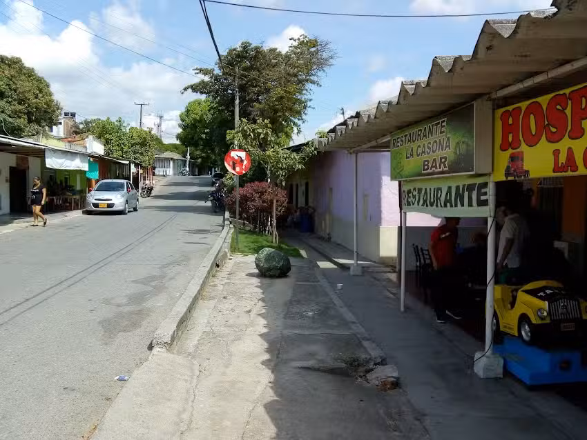Restaurante Y Hospedaje La Casona