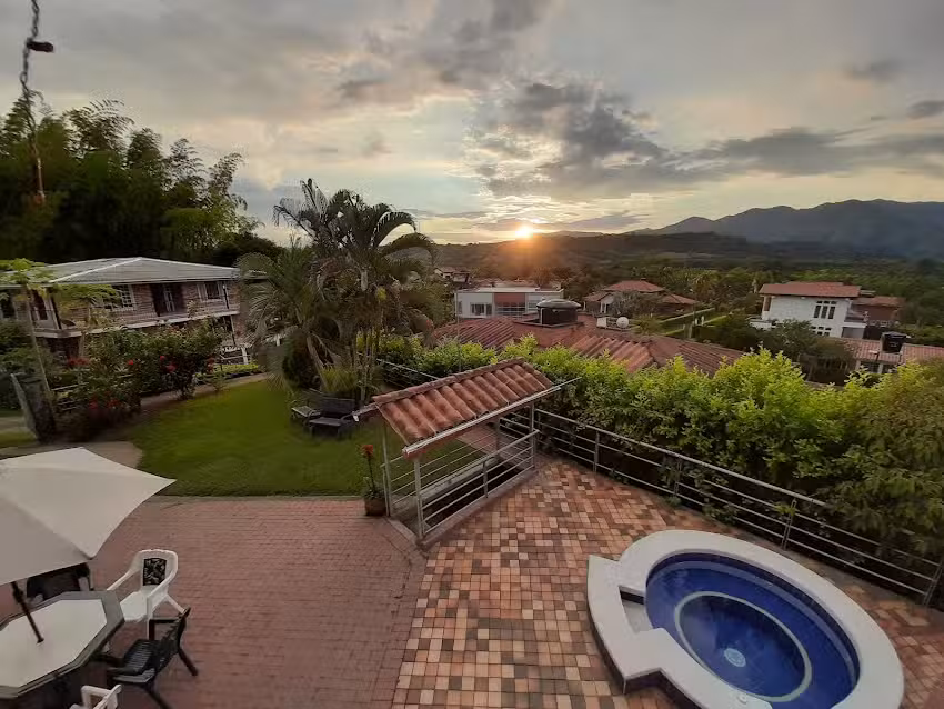 San Juan de Las Aguas Condomino