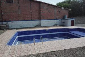 Santa Fe Hostal Camping