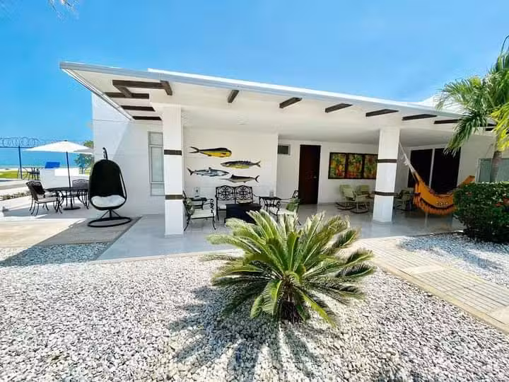 Servicio de Restaurante y Alojamiento Kaigee