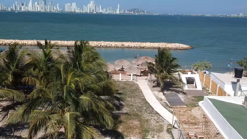 Stay Tropical Tierra Bomba