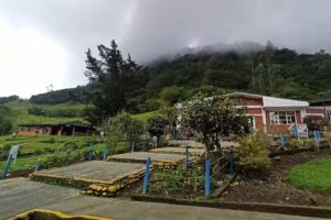 Termales Agua Hirviendo