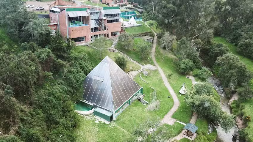Termales La Calera hotel Club Duchi