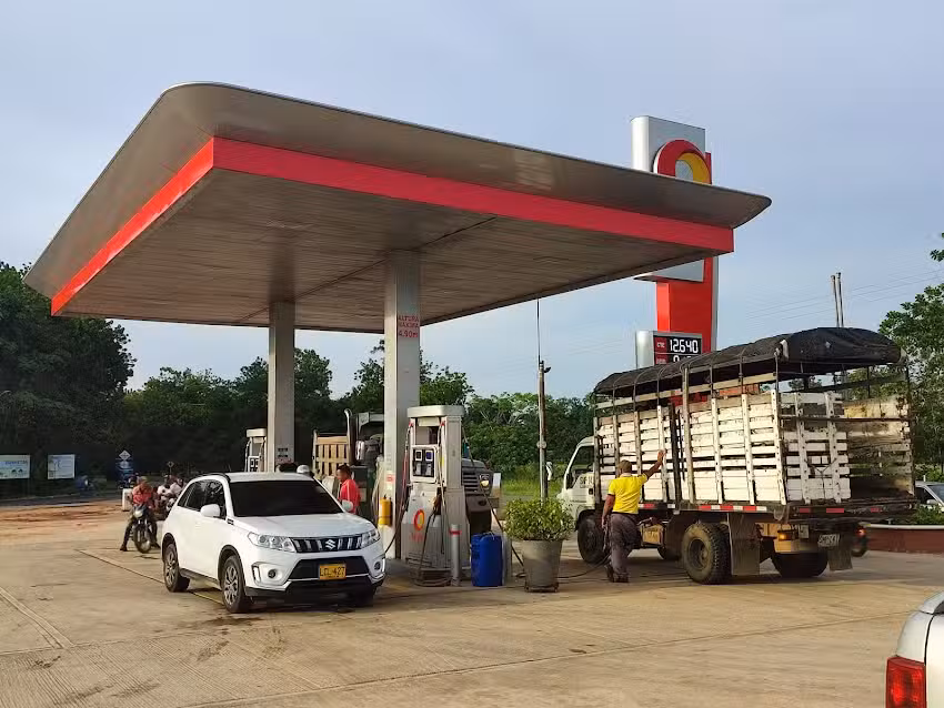 TERPEL EDS UREA AUTOMOTRIZ Y HOSPEDAJE BRISAS DE LA CRUZ