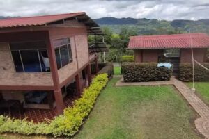 Tery Yagua/ La Huella