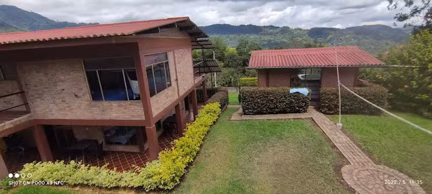 Tery Yagua/ La Huella