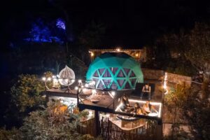 The Luxury Glamping Star