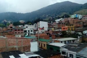 TORRE DE LAS AMERICAS