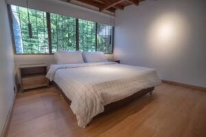 Up host &ndash; Poblado Tesoro Oculto