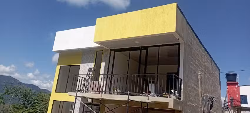 Urbanizacion La Esmeralda