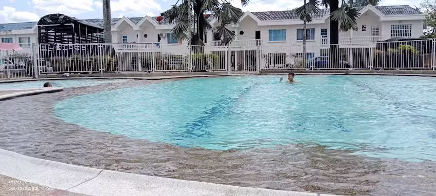 Urbanizaci&oacute;n La Mansi&oacute;n