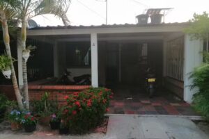 Urbanizaci&oacute;n Las Palmeras