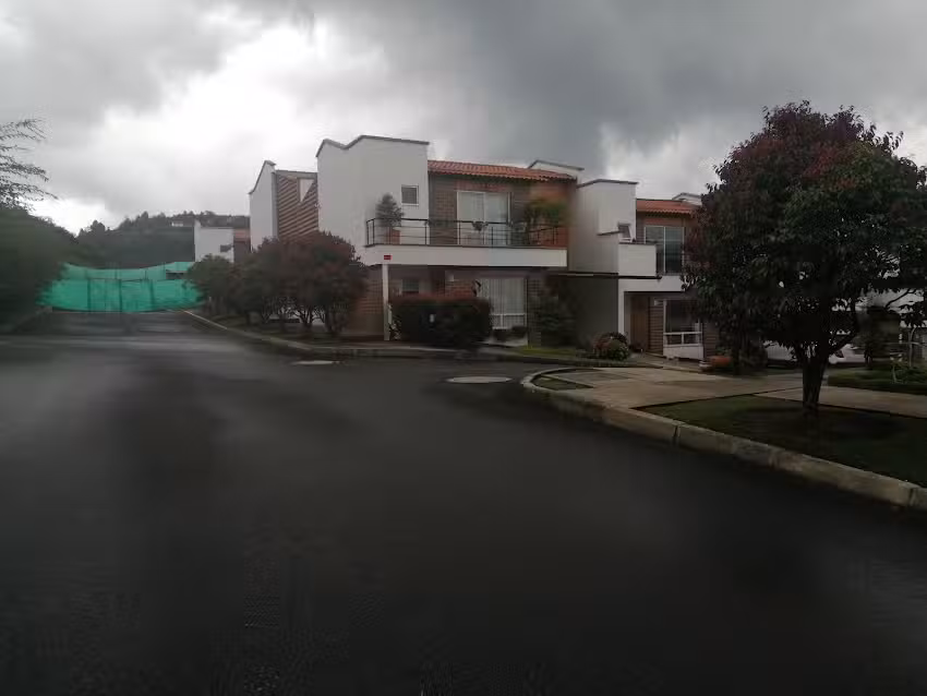 Urbanizacion Santa Ana