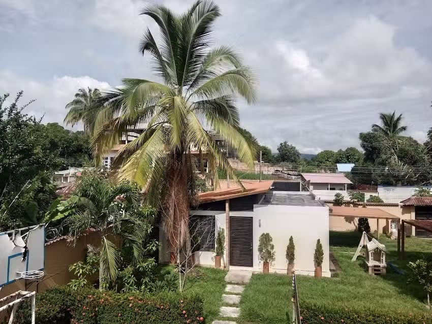 Villa Catalu&ntilde;a &ndash; Canapro