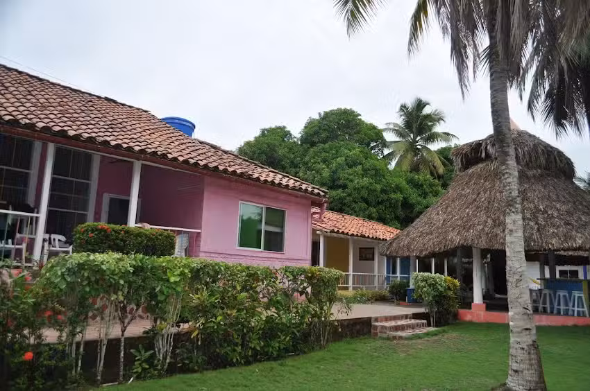 VILLA CORALES