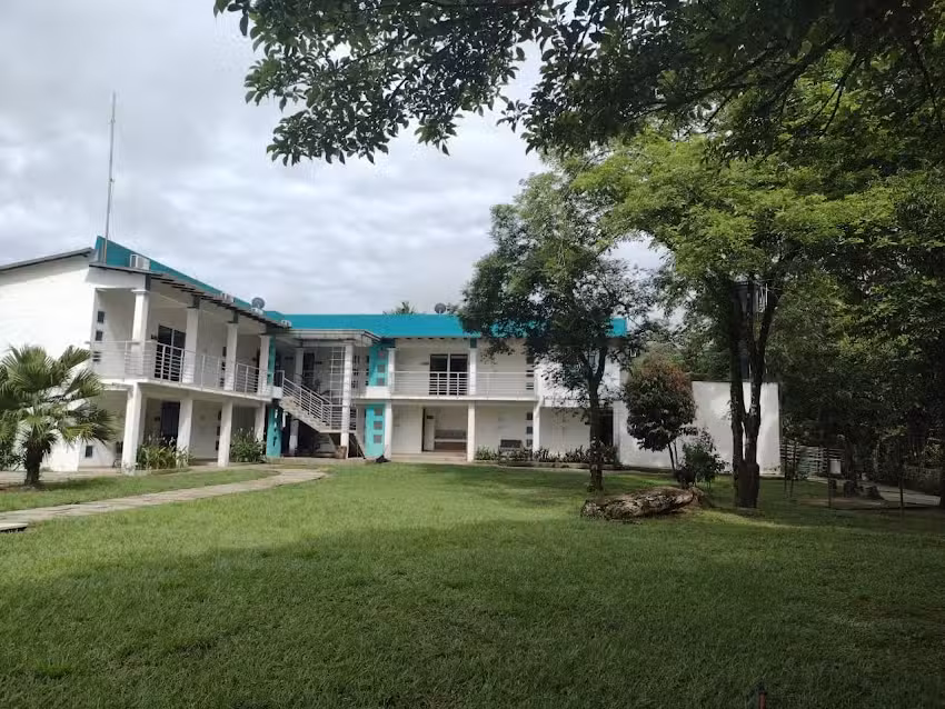 VILLA DEL BOSQUE HOTEL