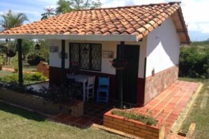 Villa Liliana Lodge &ndash; Hostal Caba&ntilde;as Mesa de los Santos