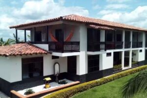 Villa Para&iacute;so