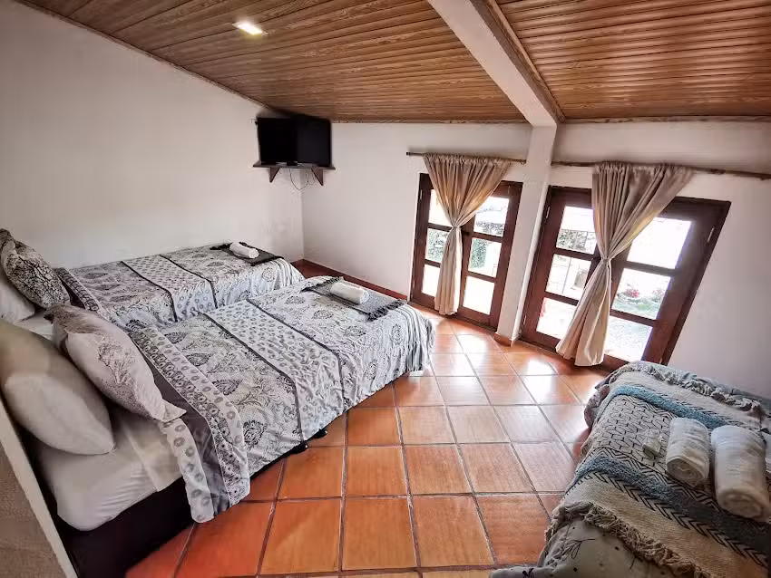 Vive S&aacute;chica suites de lujo