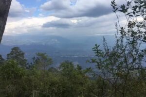 Xe kin conect Pachamama. Yoga, camping, hospedaje