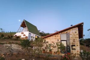 Zona C Caba&ntilde;as hotel campestre en El Socorro cerca a Barichara San Gil Curit&iacute; Pescaderito las Gachas PANACHI con jacuzzi